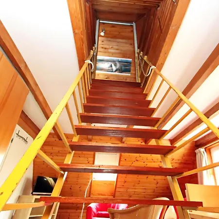 Haus Atlantis, Holzwohnung 3 *